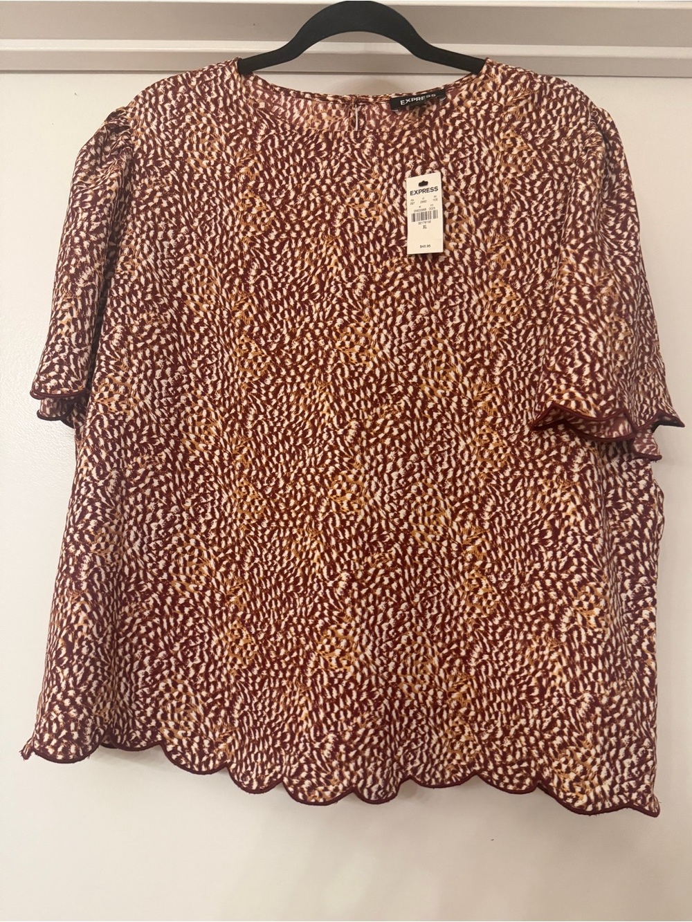 Express Maroon & Cream Patterned Scallop-Hem Blouse